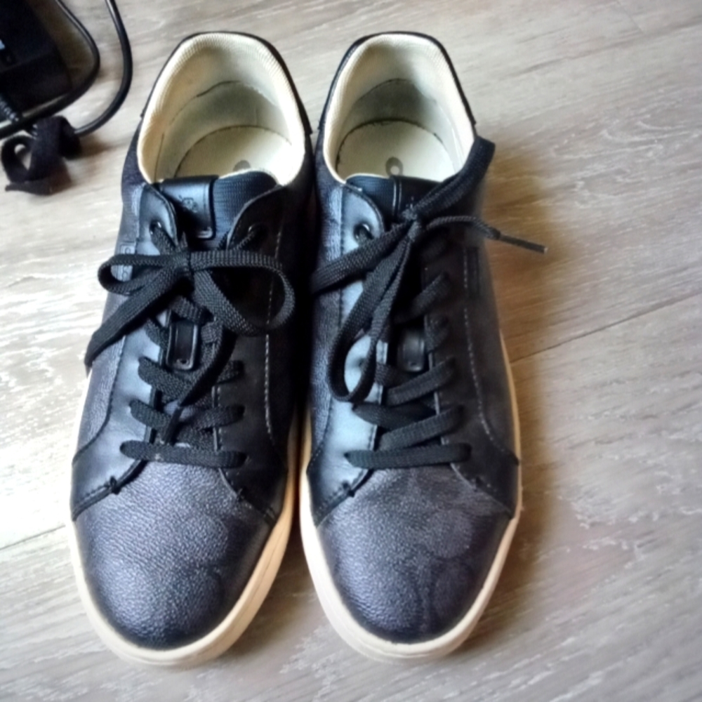 Coach shoes